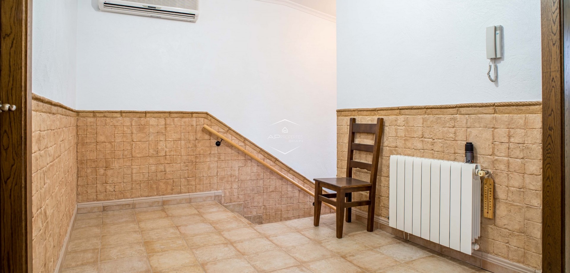 Revente - Maison de ville -
Pinoso