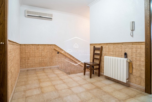 Revente - Maison de ville -
Pinoso