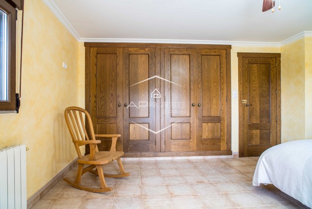 Revente - Maison de ville -
Pinoso