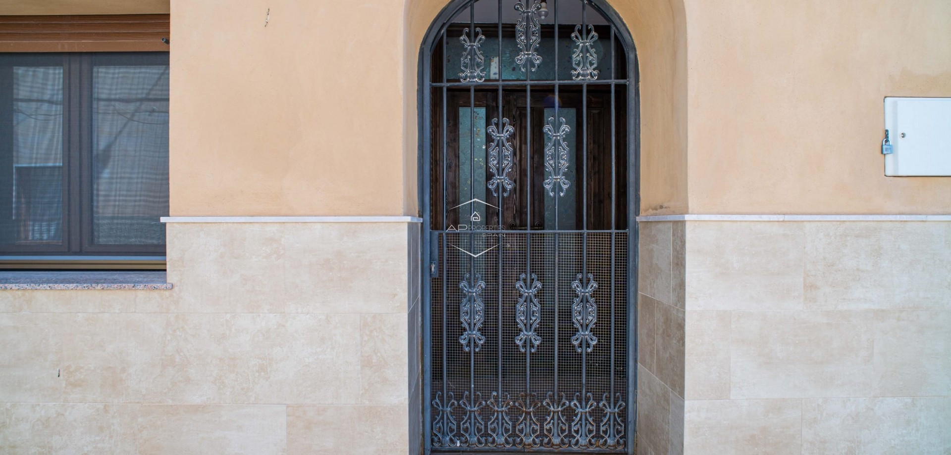 Revente - Maison de ville -
Pinoso