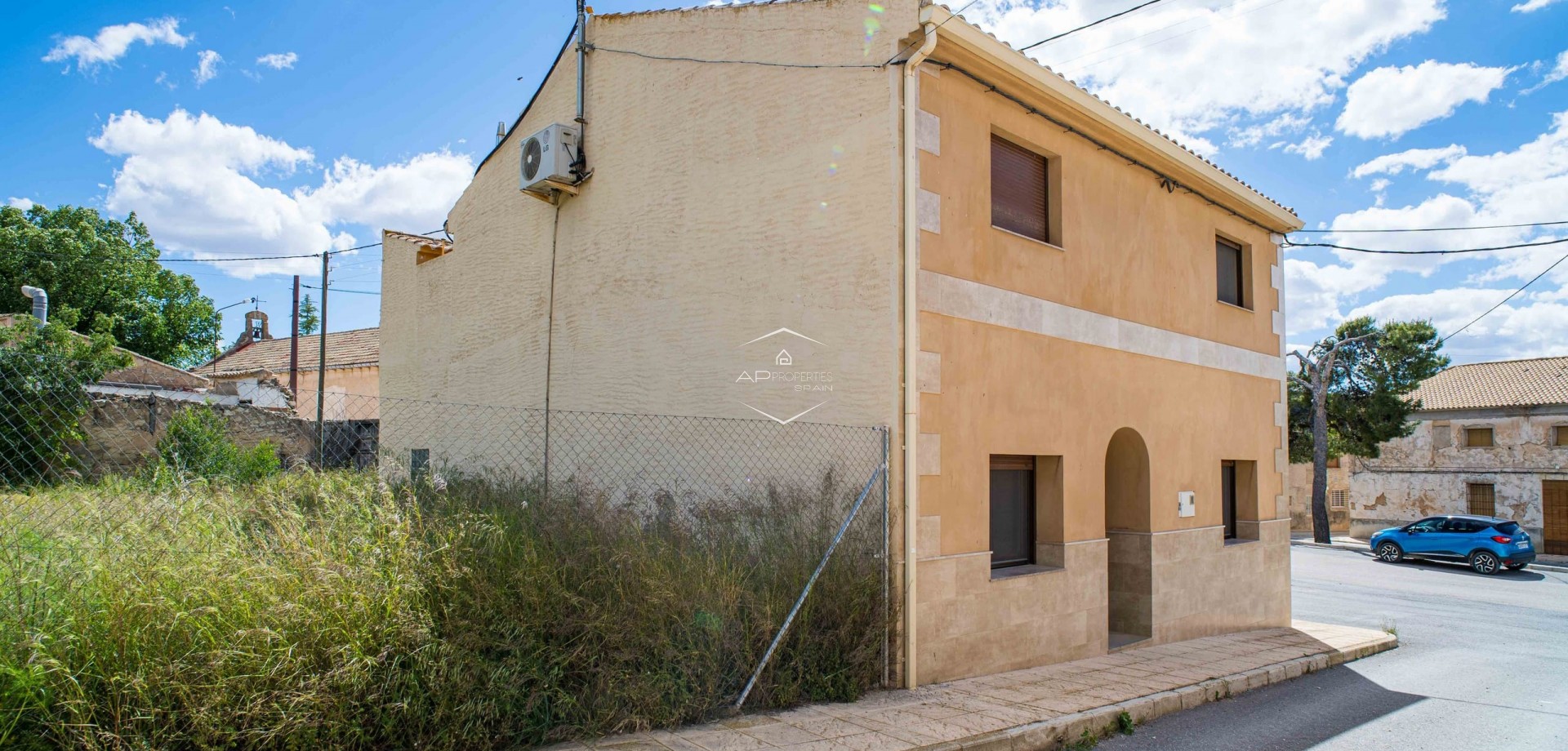 Revente - Maison de ville -
Pinoso