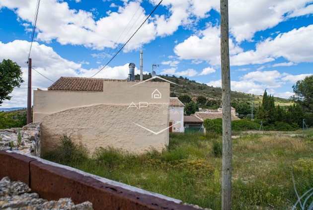 Revente - Maison de ville -
Pinoso