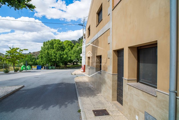 Revente - Maison de ville -
Pinoso