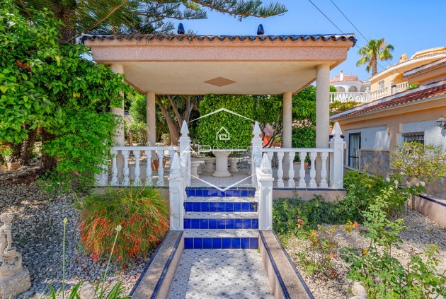 Revente - Villa - Indépendante -
Ciudad Quesada - La Marquesa Golf