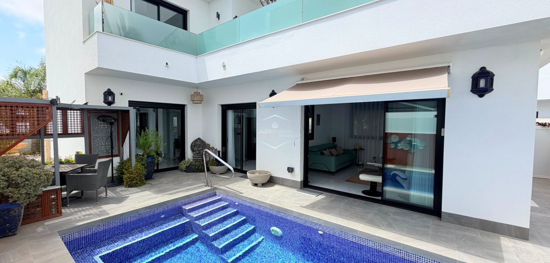 Resale - Villa - Detached -
Los Montesinos - La Herrada