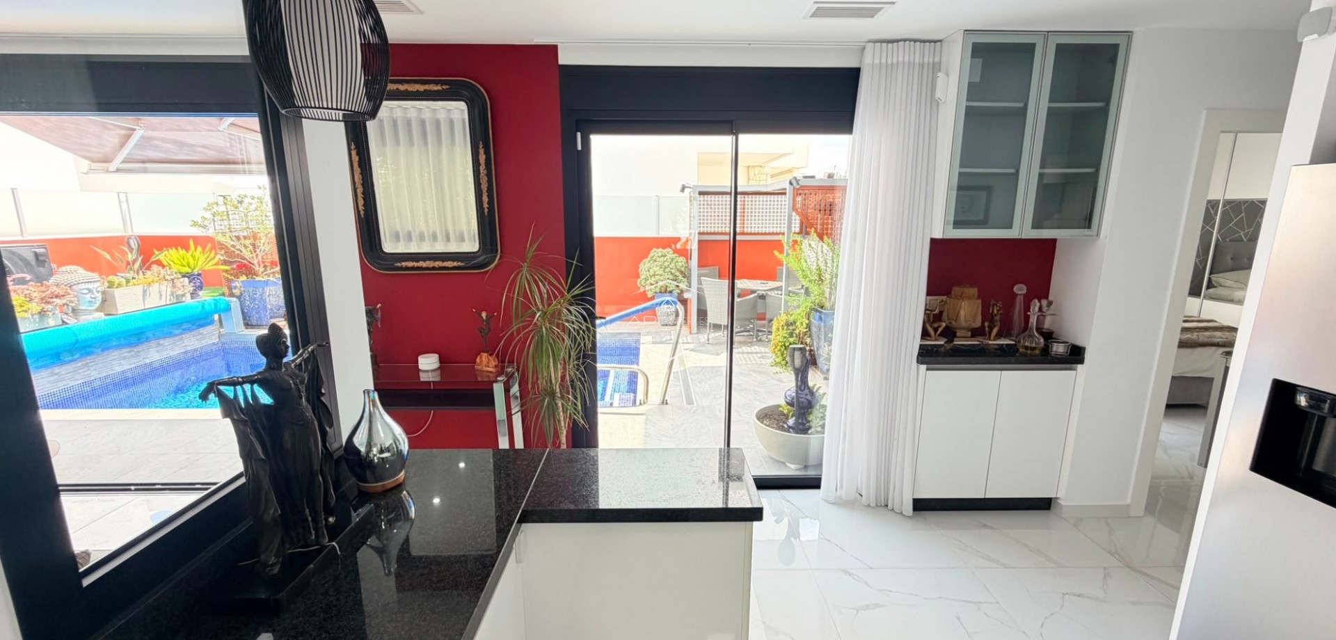 Resale - Villa - Detached -
Los Montesinos - La Herrada