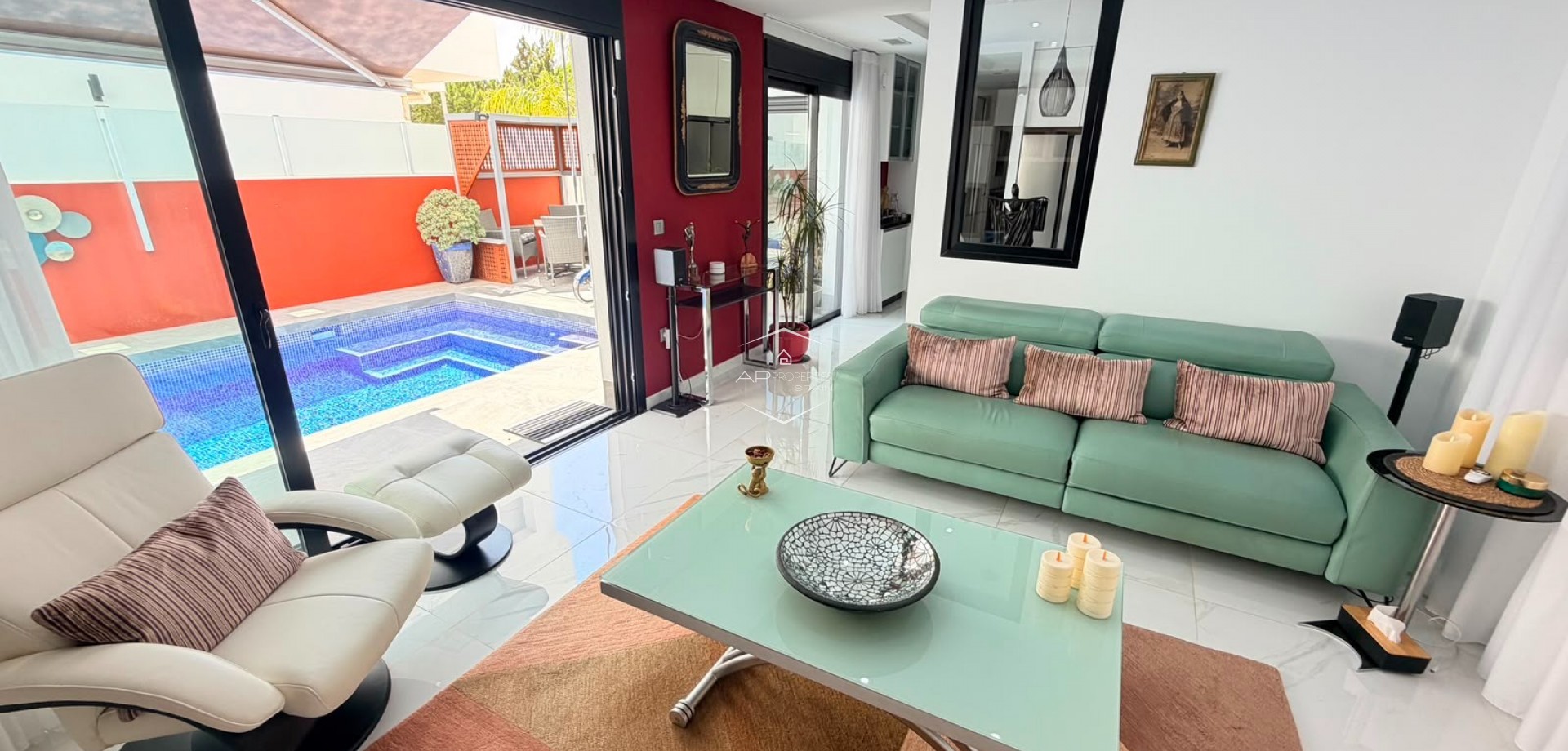 Resale - Villa - Detached -
Los Montesinos - La Herrada