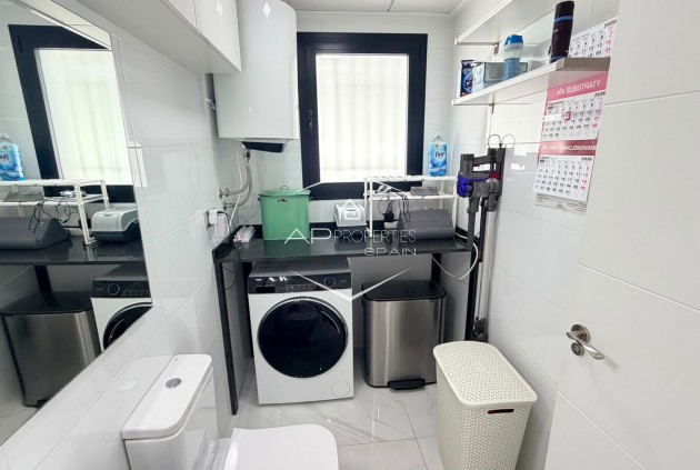Resale - Villa - Detached -
Los Montesinos - La Herrada