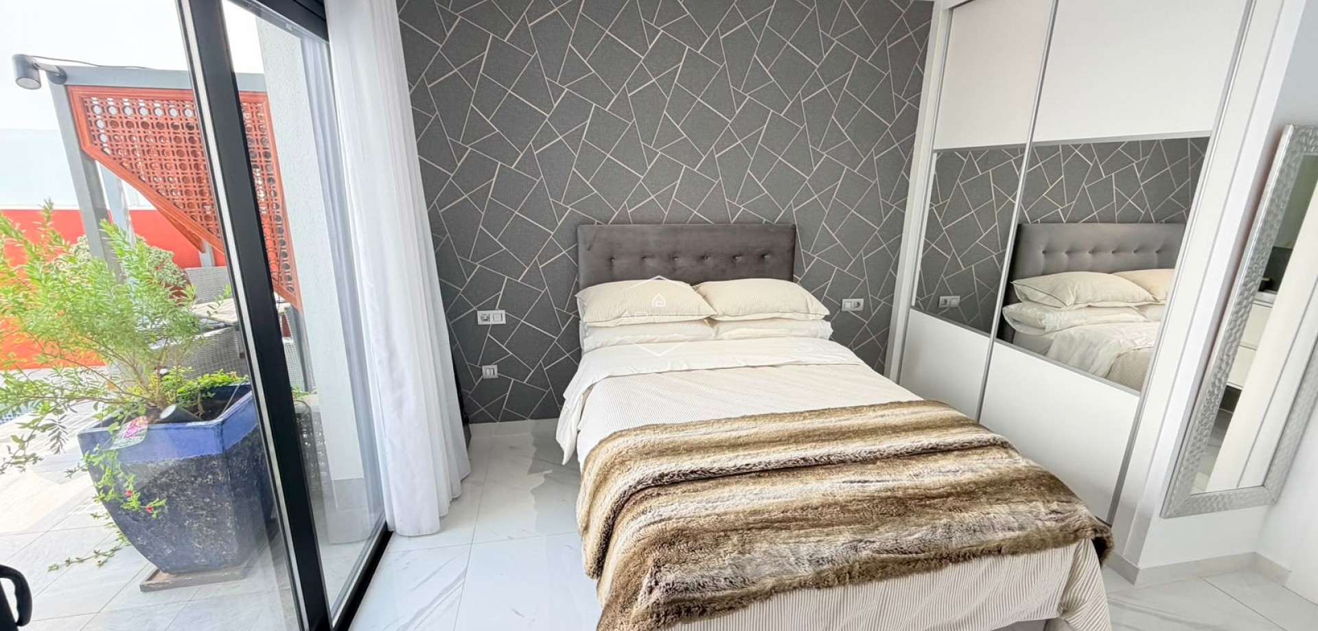 Resale - Villa - Detached -
Los Montesinos - La Herrada
