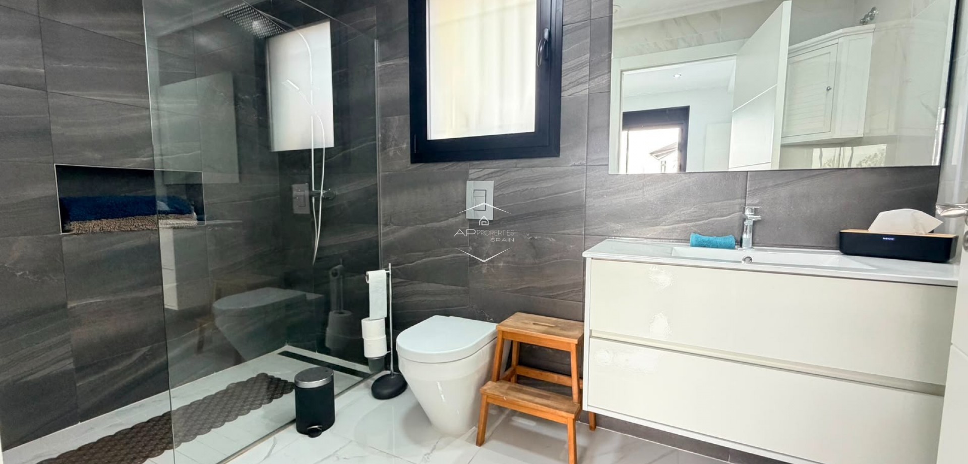 Resale - Villa - Detached -
Los Montesinos - La Herrada
