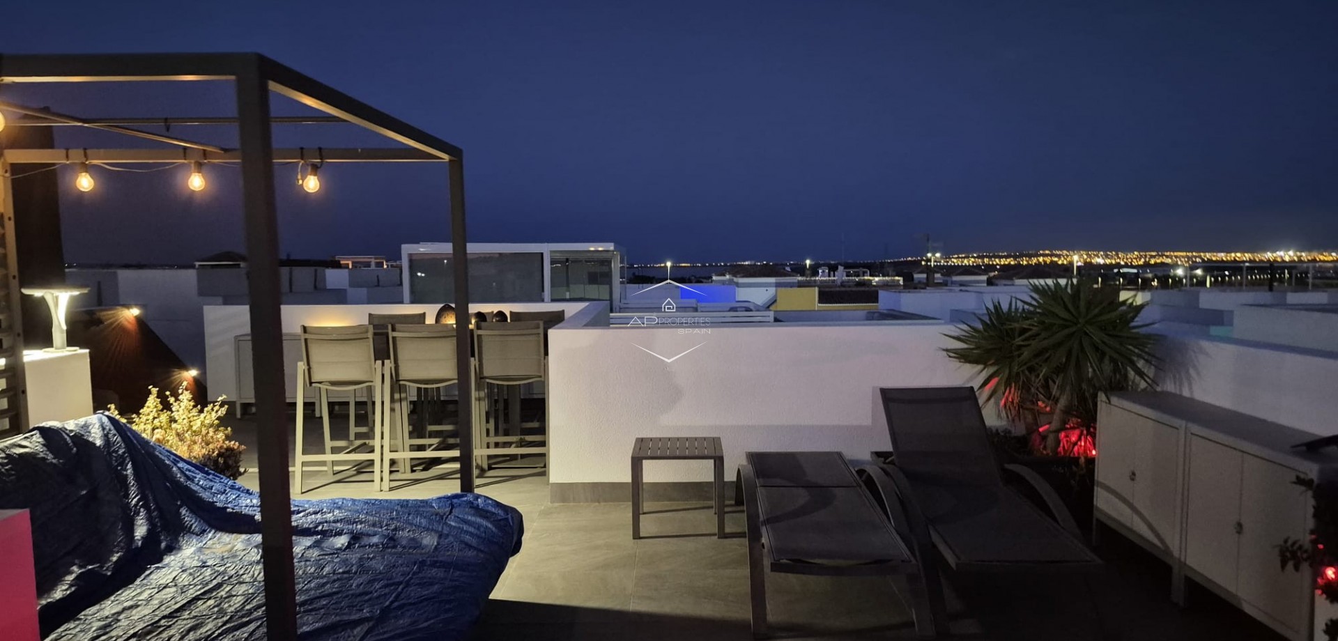 Resale - Villa - Detached -
Los Montesinos - La Herrada