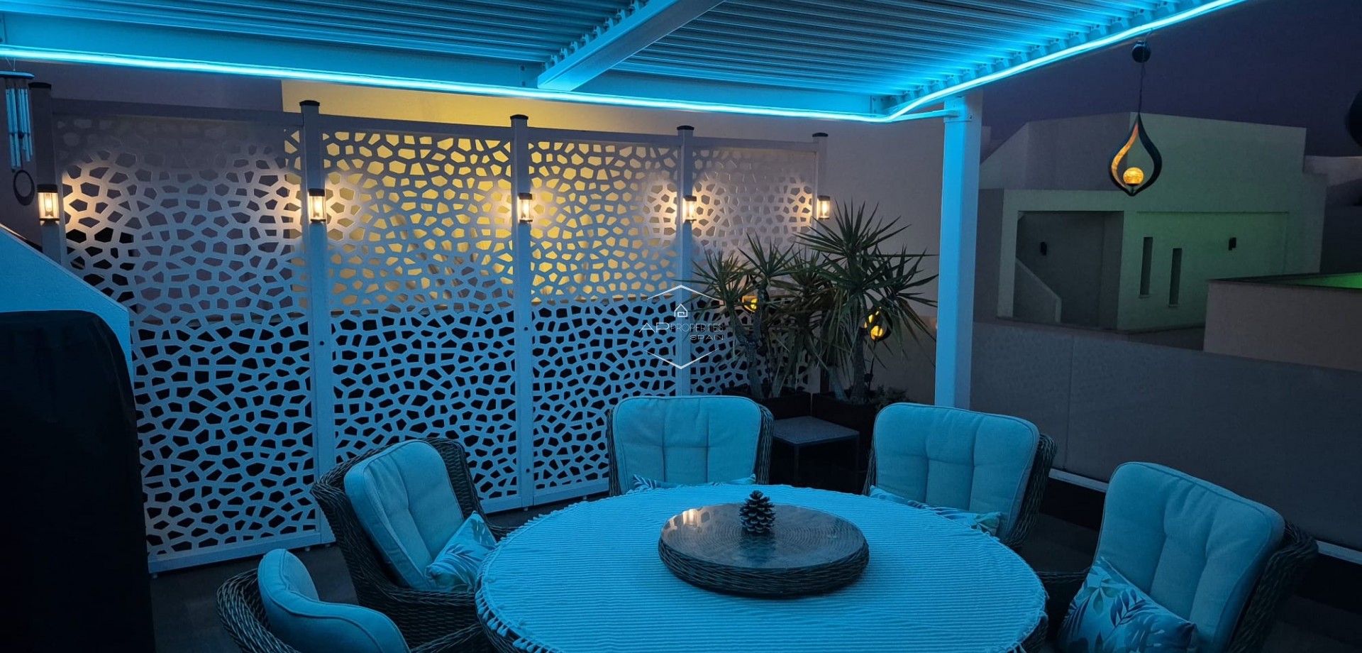 Resale - Villa - Detached -
Los Montesinos - La Herrada