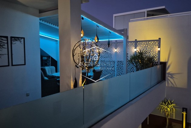 Resale - Villa - Detached -
Los Montesinos - La Herrada