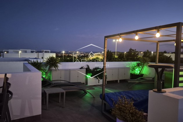 Resale - Villa - Detached -
Los Montesinos - La Herrada