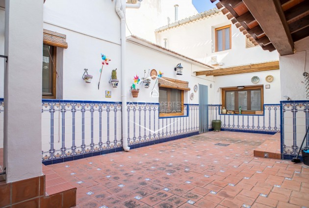 Reventa - Adosado -
Pinoso