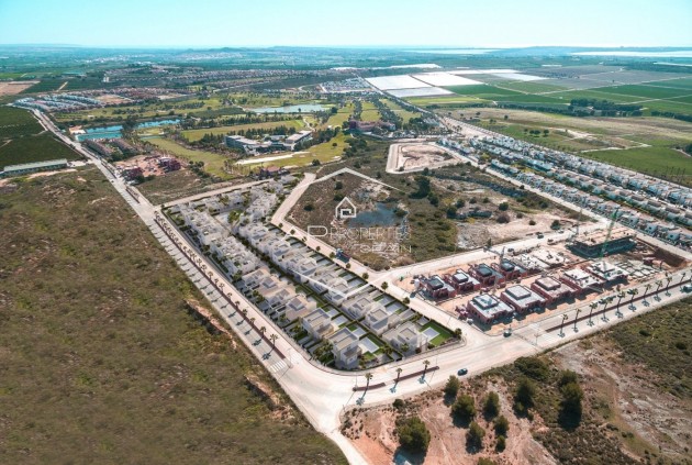 Nouvelle construction - Villa - Indépendante -
Algorfa - La Finca