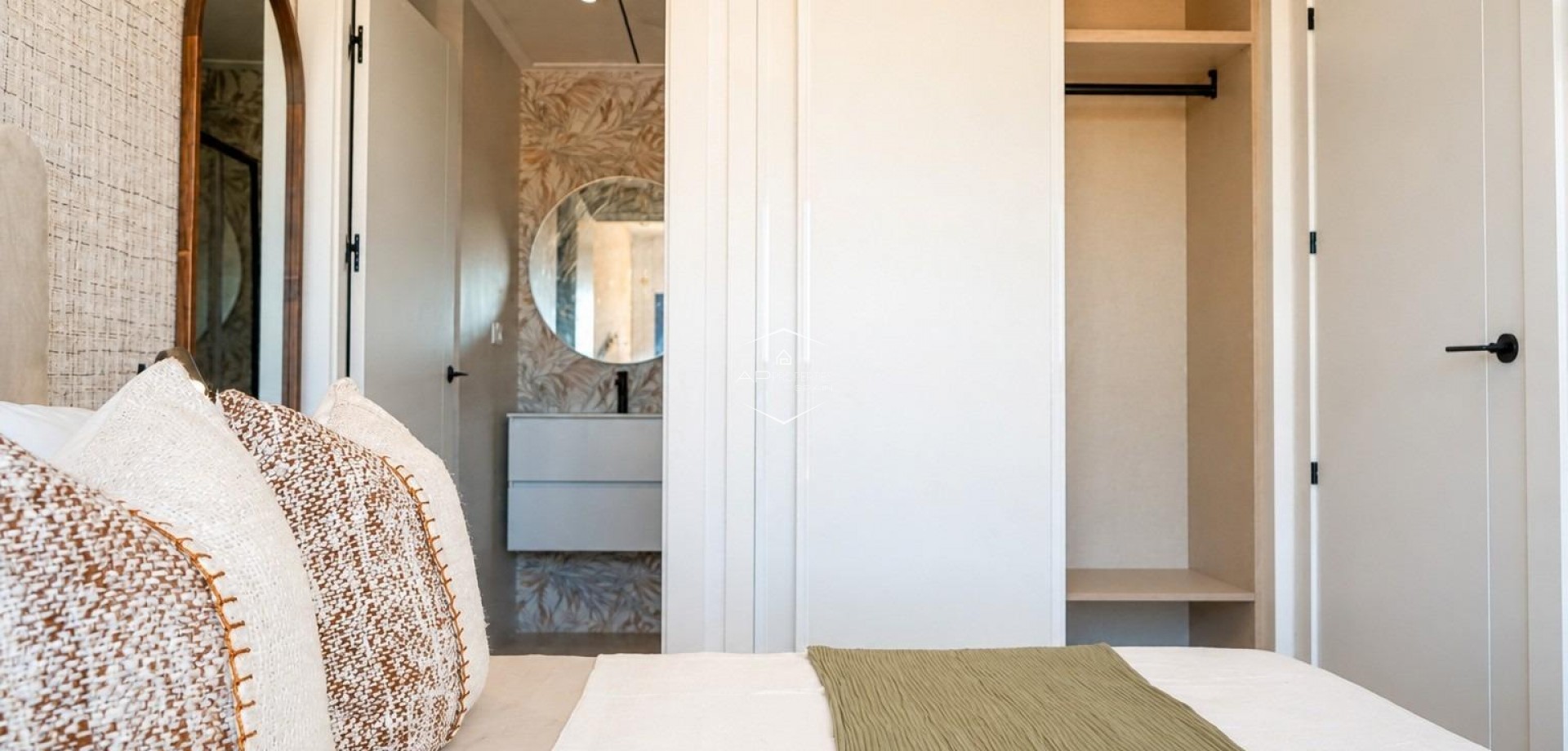 Nouvelle construction - Maison de ville -
Dolores - Sector 2