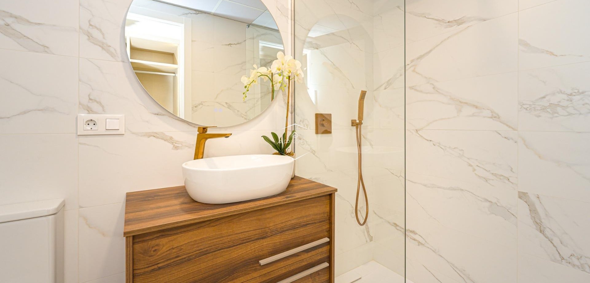 Nouvelle construction - Appartement -
Villajoyosa - Cala de Finestrat