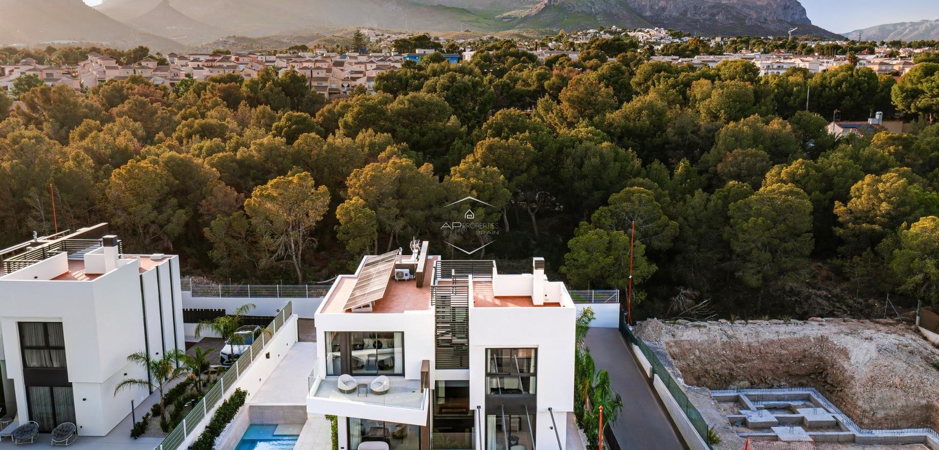 Nouvelle construction - Villa - Indépendante -
La Nucía - Coblanca