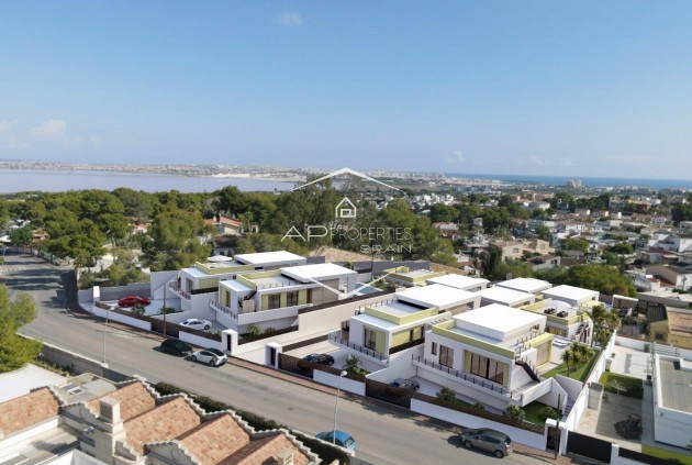 Nouvelle construction - Villa - Indépendante -
Torrevieja - Los Balcones