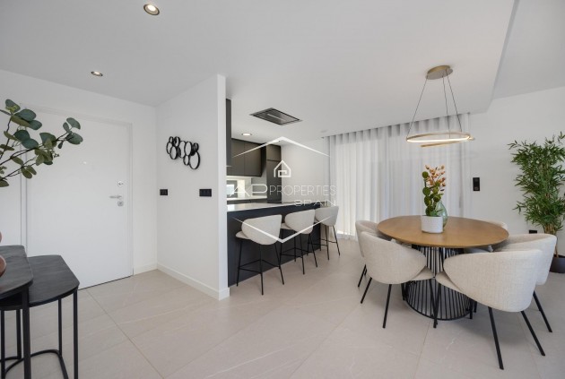 Nouvelle construction - Villa - Indépendante -
Torrevieja - Sector 25