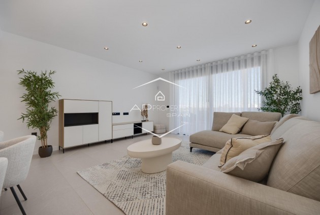 Nouvelle construction - Villa - Indépendante -
Torrevieja - Sector 25
