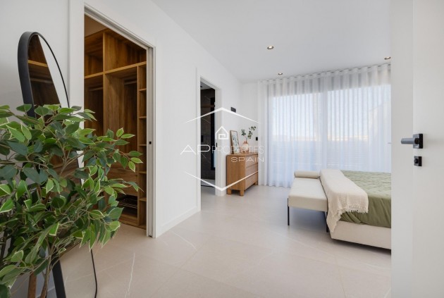 Nouvelle construction - Villa - Indépendante -
Torrevieja - Sector 25