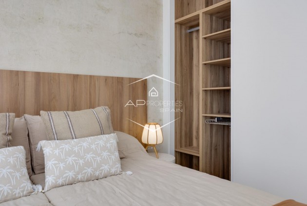 Nouvelle construction - Villa - Indépendante -
Torrevieja - Sector 25