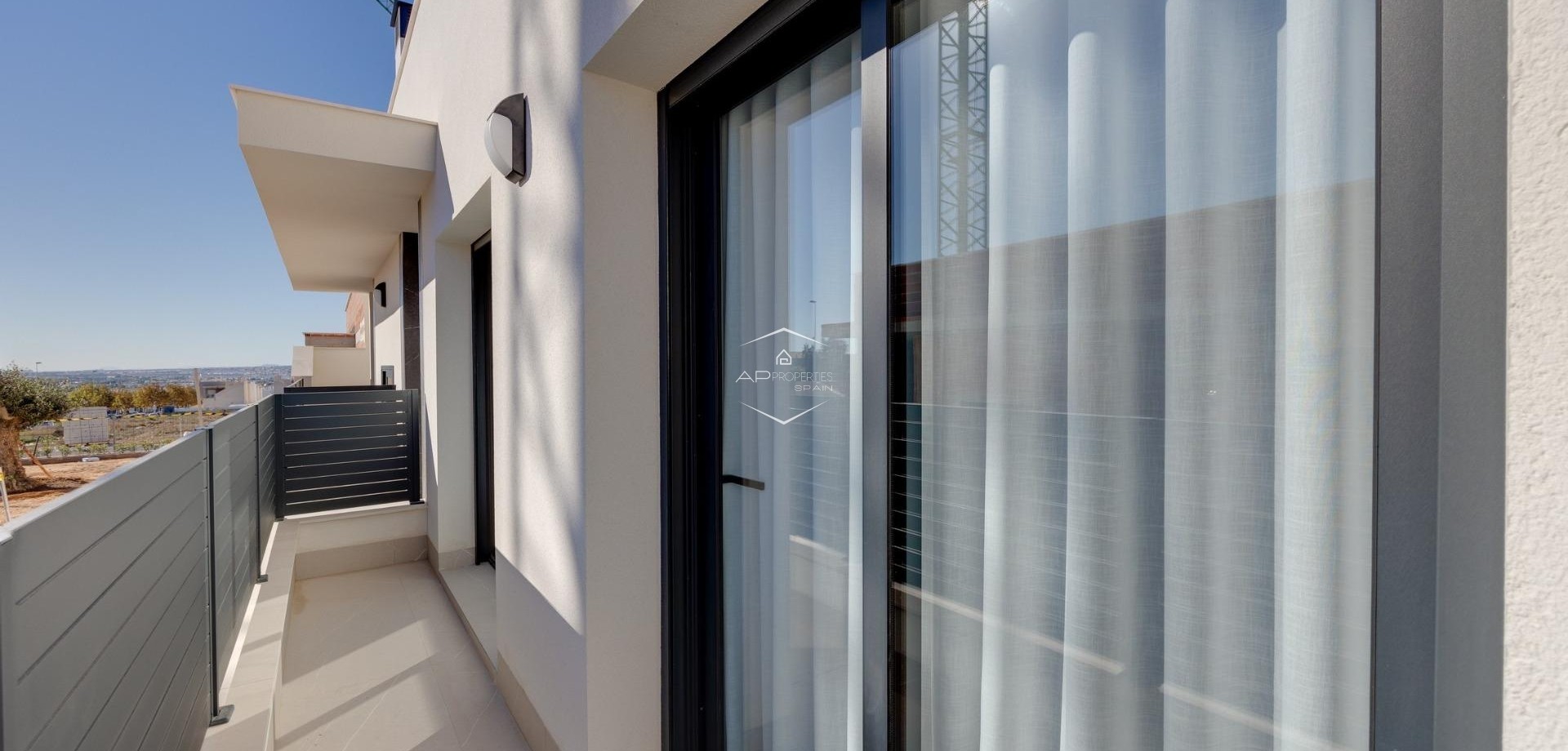 Nouvelle construction - Villa - Indépendante -
Torrevieja - Sector 25