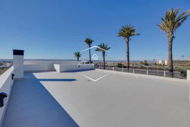Nouvelle construction - Villa - Indépendante -
Torrevieja - Sector 25