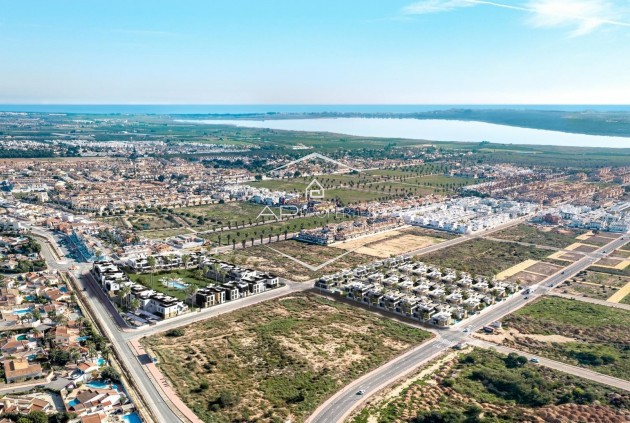 Nouvelle construction - Villa - Indépendante -
Ciudad Quesada - Lo Marabú