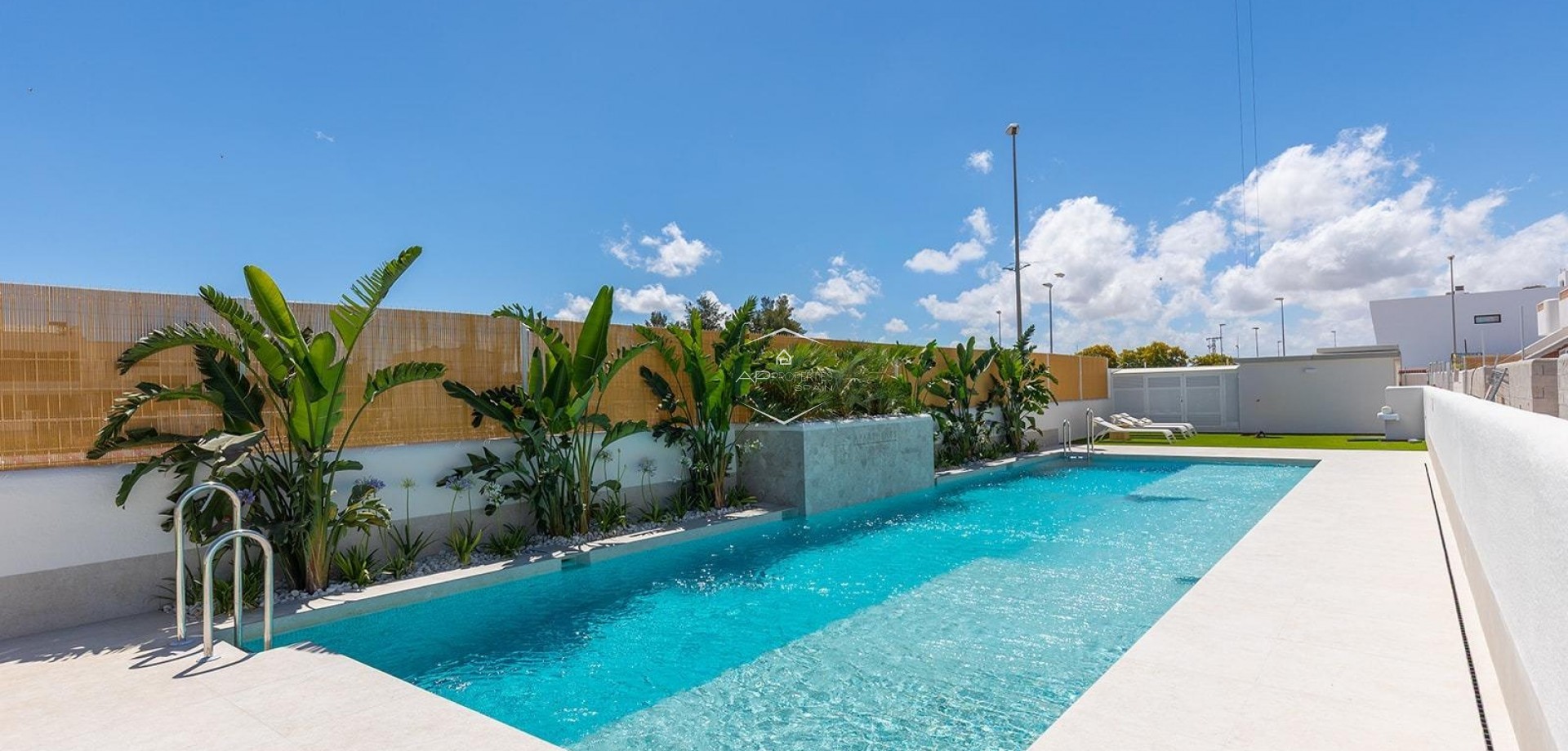 Nouvelle construction - Bungalow -
Dolores - Sector 3