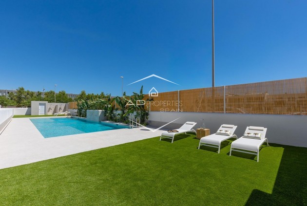 Nouvelle construction - Bungalow -
Dolores - Sector 3