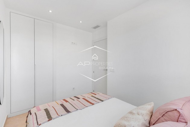 Nouvelle construction - Bungalow -
Dolores - Sector 3