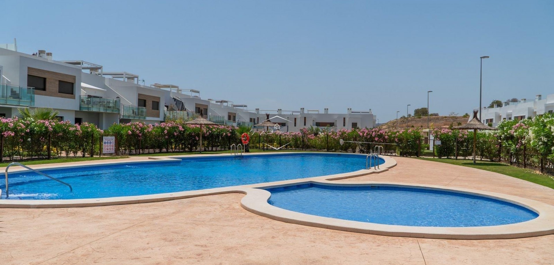 Nowy budynek - Szeregowiec -
Orihuela - Vistabella Golf
