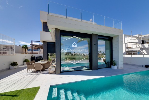 Nouvelle construction - Villa - Indépendante -
Pilar de la Horadada - Lo Romero Golf