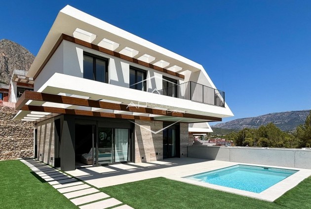 Nouvelle construction - Villa - Indépendante -
Polop - PAU 1