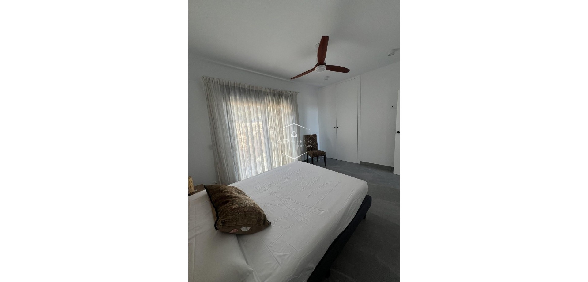 Nouvelle construction - Maison de ville -
Polop - PAU1