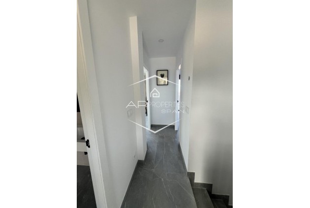 Nouvelle construction - Maison de ville -
Polop - PAU1
