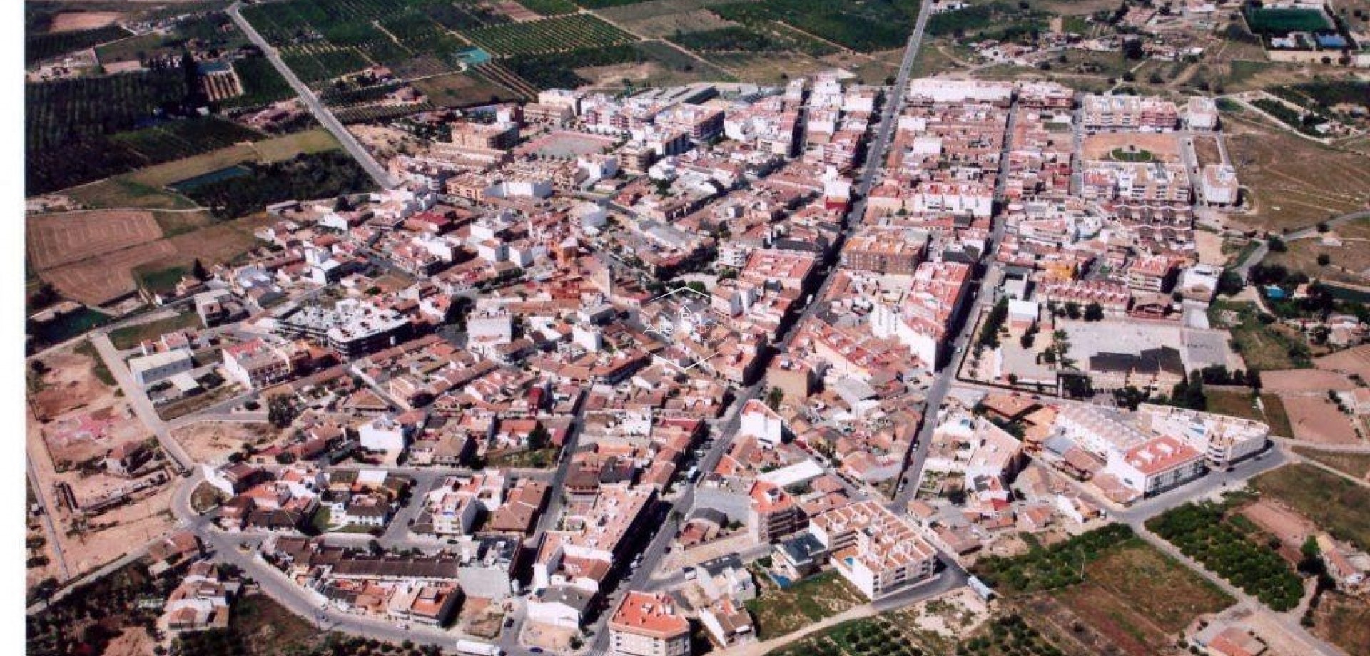 Nowy budynek - Willa - Dom wolnostojący -
Los Montesinos - La Herrada