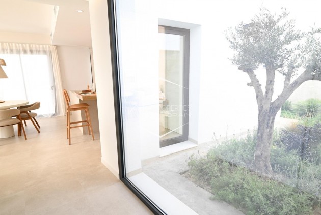 Nowy budynek - Willa - Dom wolnostojący -
Baños y Mendigo - Altaona Golf