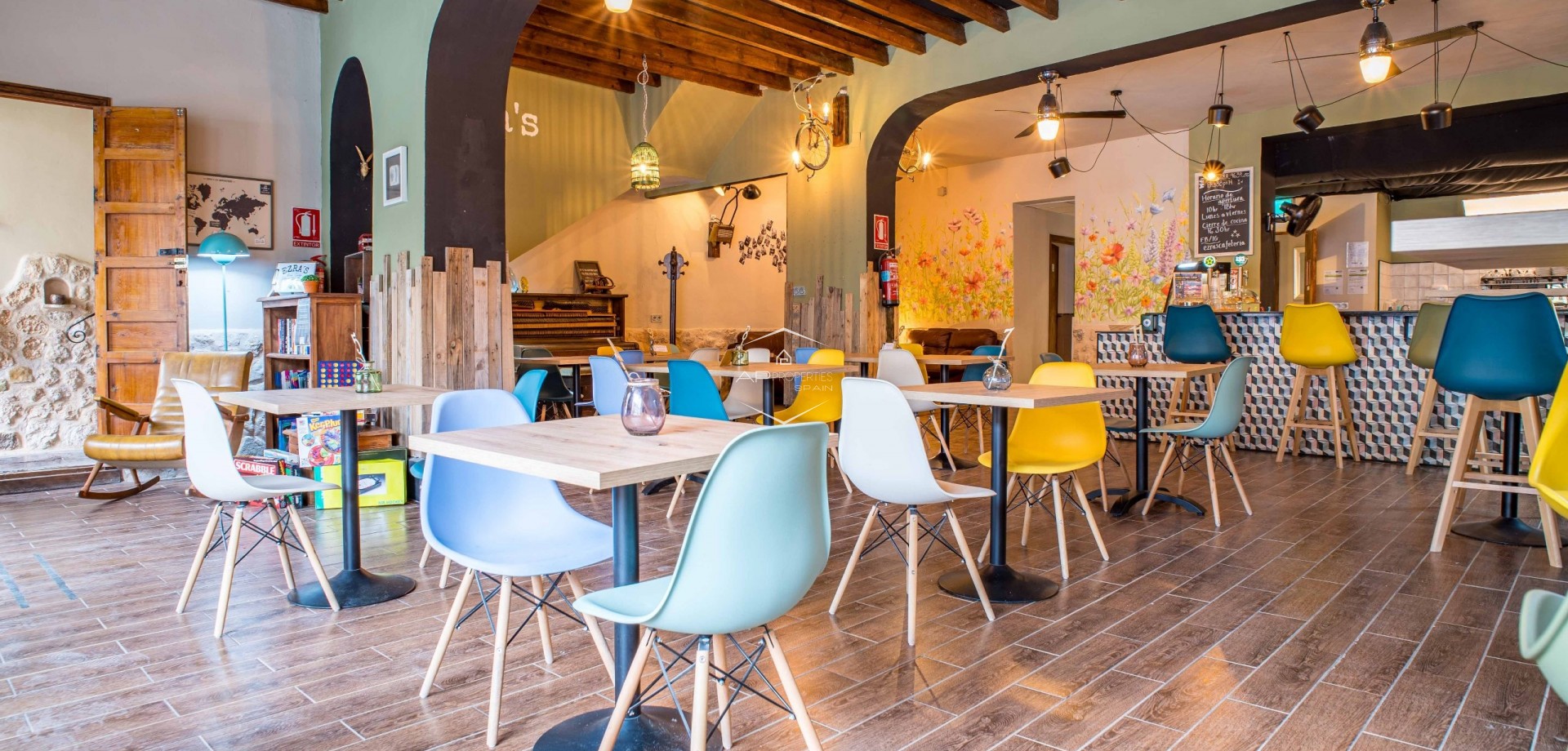 Revente - Maison de ville -
Pinoso - CL MONOVAR 77