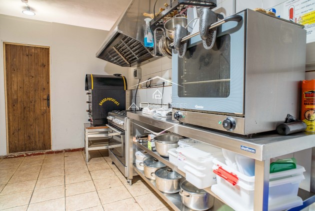 Revente - Maison de ville -
Pinoso - CL MONOVAR 77