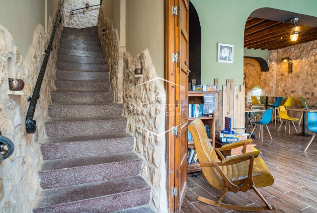 Revente - Maison de ville -
Pinoso - CL MONOVAR 77