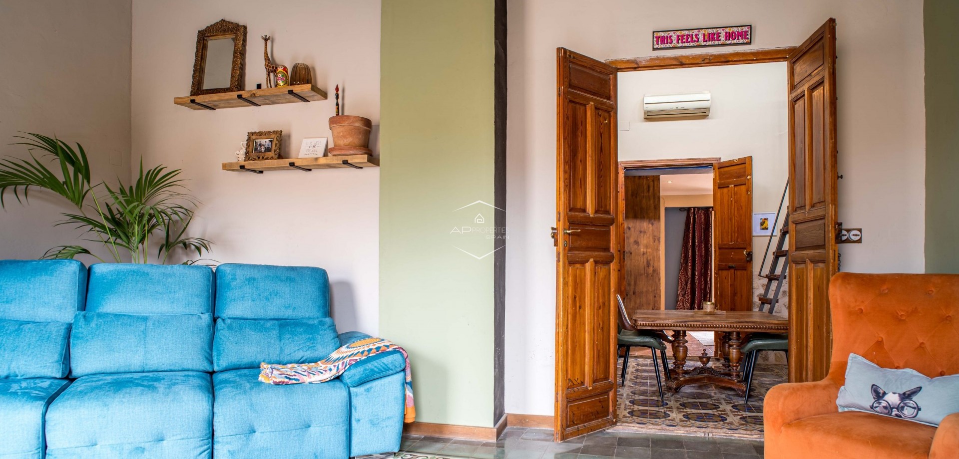 Revente - Maison de ville -
Pinoso - CL MONOVAR 77