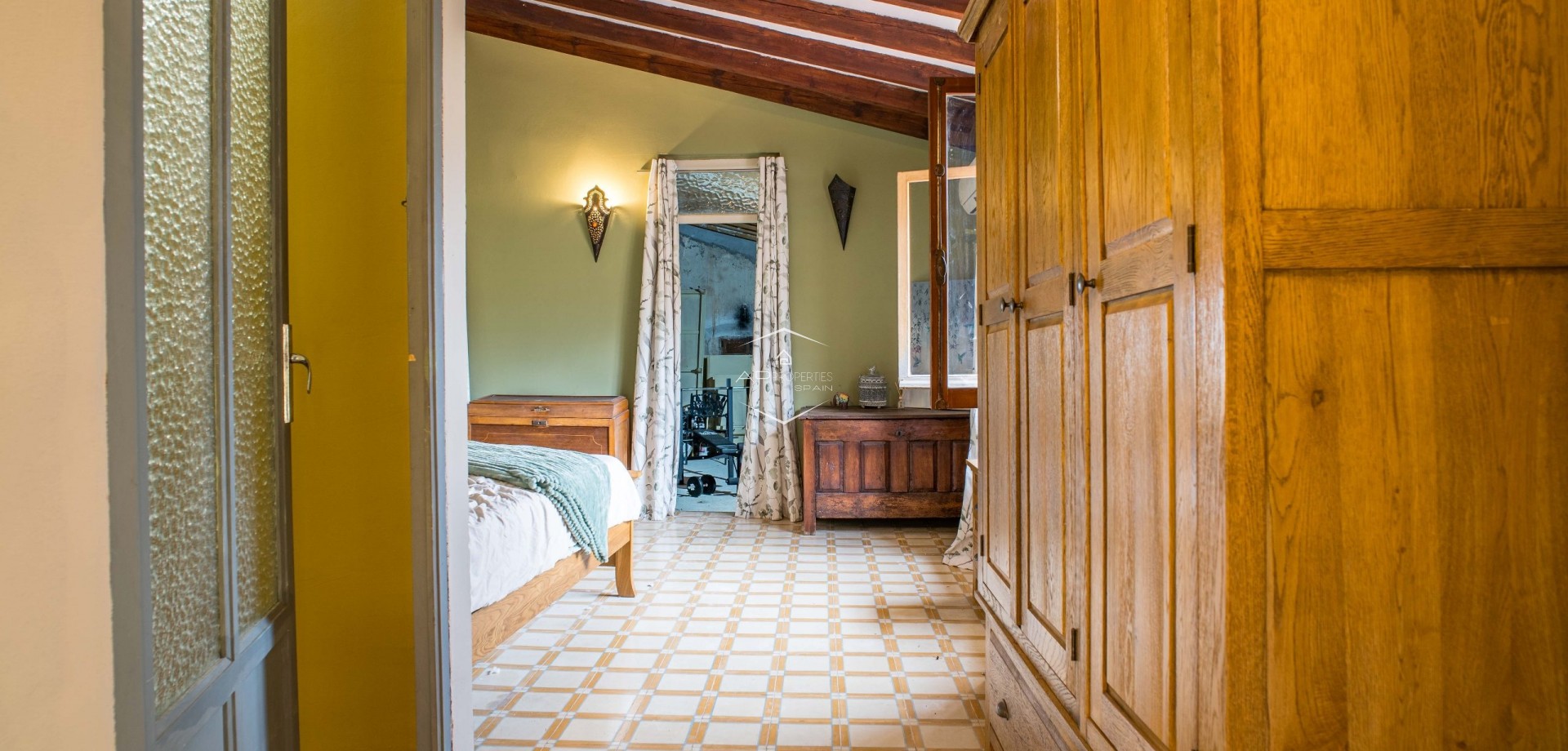 Revente - Maison de ville -
Pinoso - CL MONOVAR 77