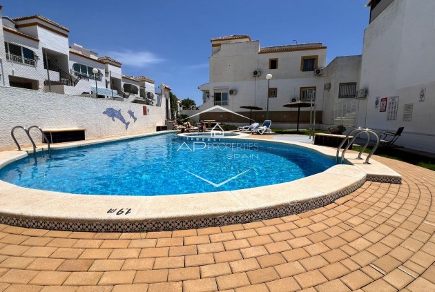 Resale - Apartment - flat -
Orihuela - Entre Naranjos - Vistabella Golf