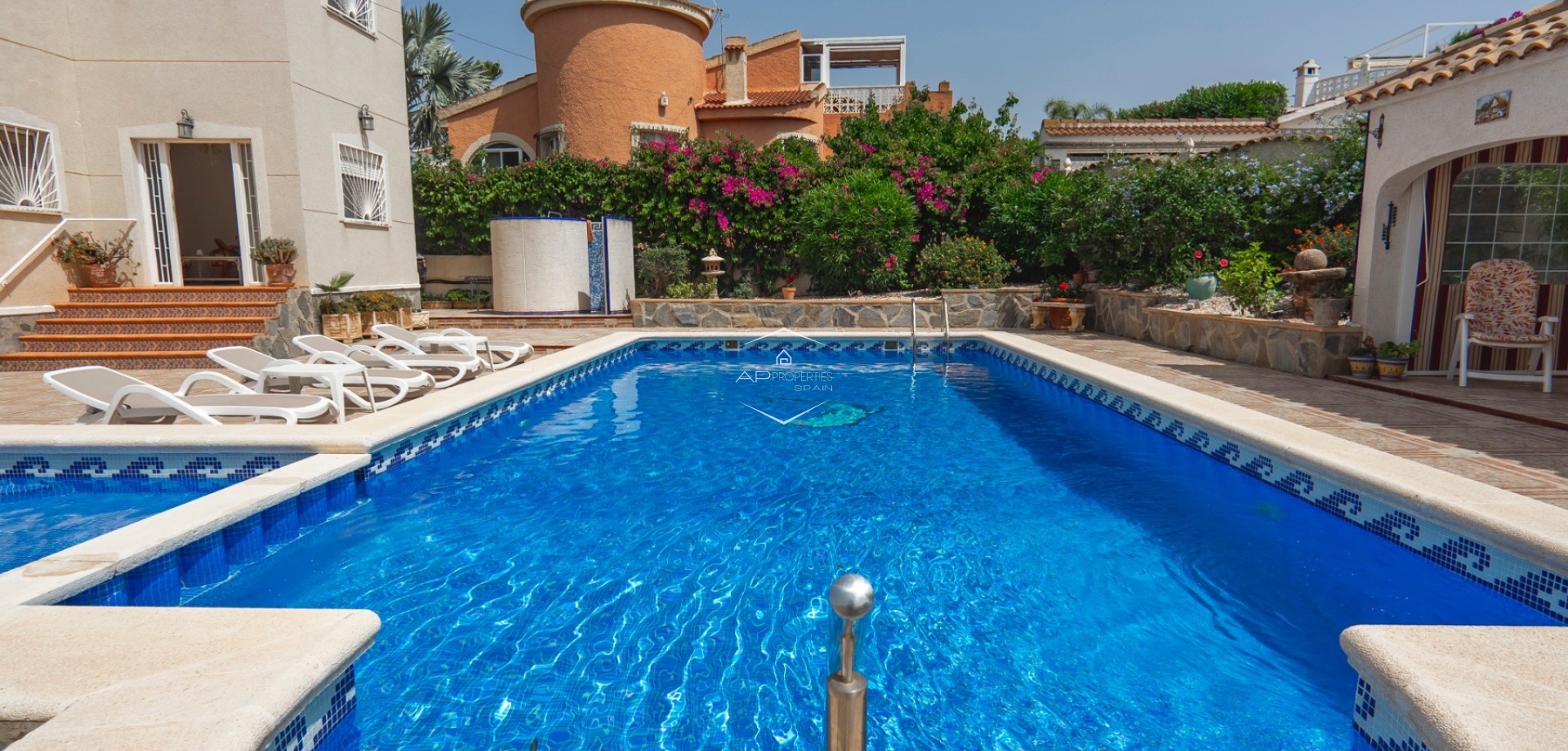 Resale - Villa - Detached -
Ciudad Quesada - Campo De Golf La Marquesa