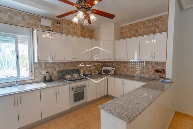 Resale - Villa - Detached -
Ciudad Quesada - Campo De Golf La Marquesa