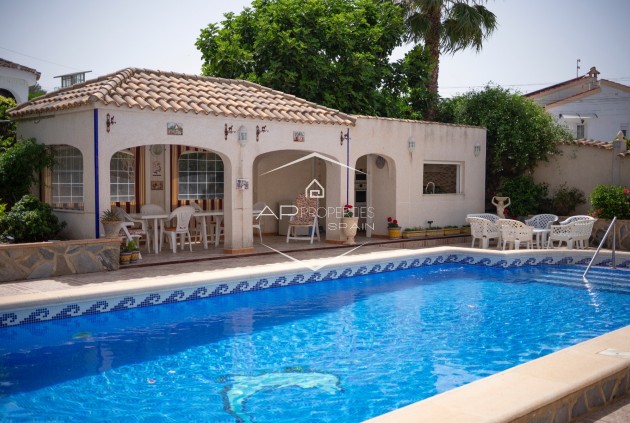 Resale - Villa - Detached -
Ciudad Quesada - Campo De Golf La Marquesa